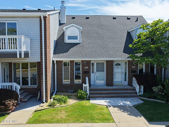 2nd image of 25 Meadow Avenue #39