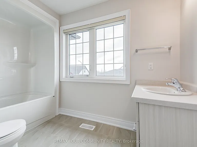 436 Viking St — Photo 17