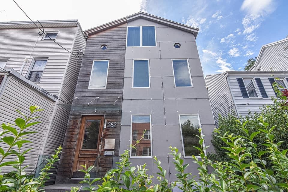 1st image of 282 Van Duzer St #1