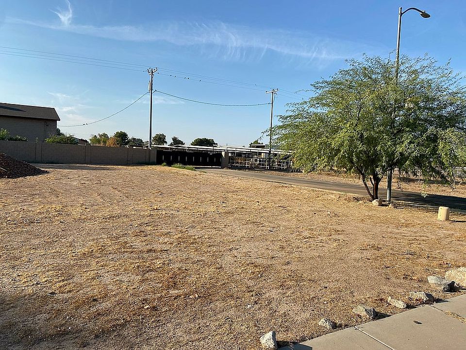 2nd image of 3651 W Oraibi Dr