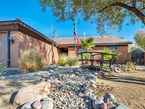 2nd image of 430 Wickenburg St