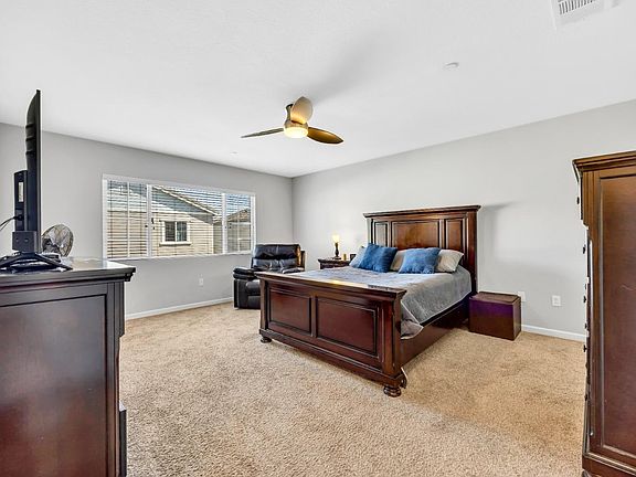 4th image of 10961 Arrington Dr