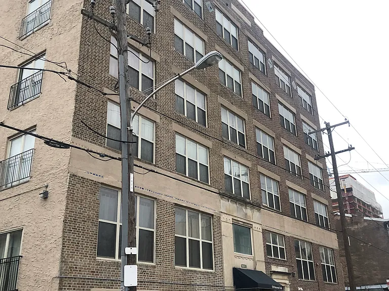1220 Buttonwood St #106 — Photo 17
