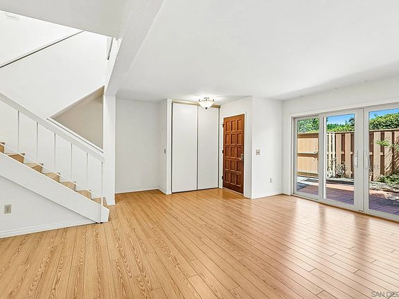 3rd image of 5359 Aztec Dr Unit 26