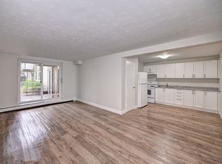 250 Queen St E #3-BEDROOM, Centre Wellington, ON N1M2Y6