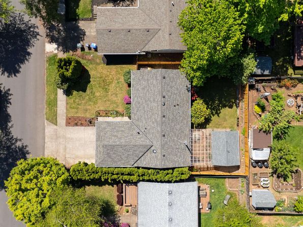 5325 Red Leaf Dr S, Salem, OR 97306