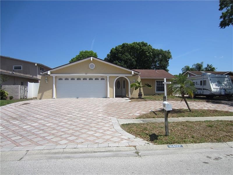 1st image of 6407 Brook Hollow Ct