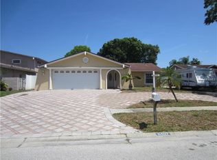 6407 Brook Hollow Ct, Tampa, FL 33634