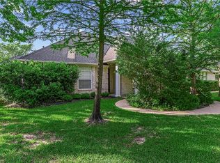1123 Mission Hills Dr, College Station, TX 77845