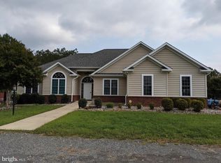 6495 Ashland Rd, La Plata, MD 20646