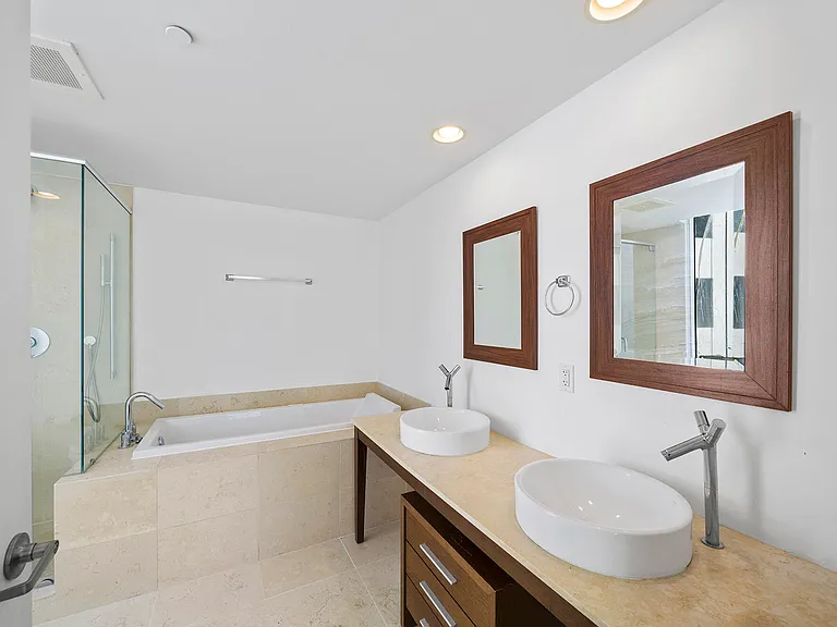 495 Brickell Ave #911 — Photo 11
