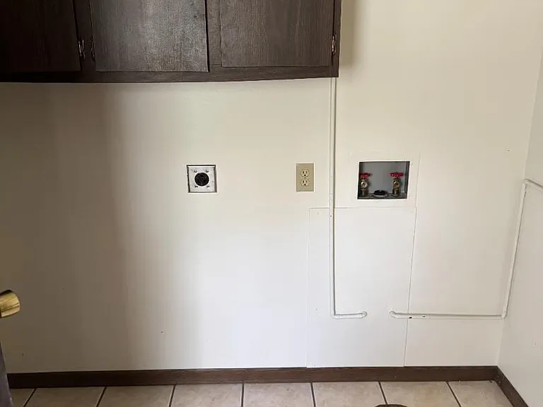 Unit Photo