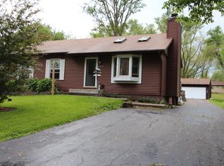 23710 N Cottage Rd, Lake Zurich, IL 60047