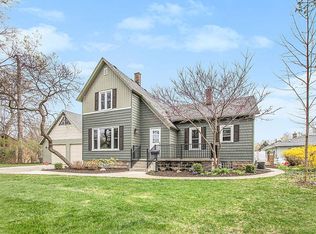 689 Central Ave, Holland, MI 49423
