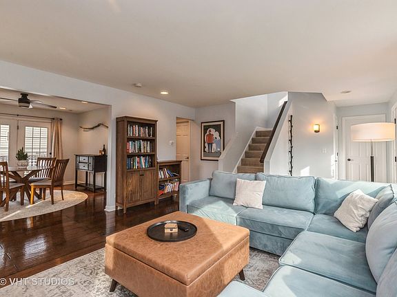 3rd image of 2 Coral Reef Ct