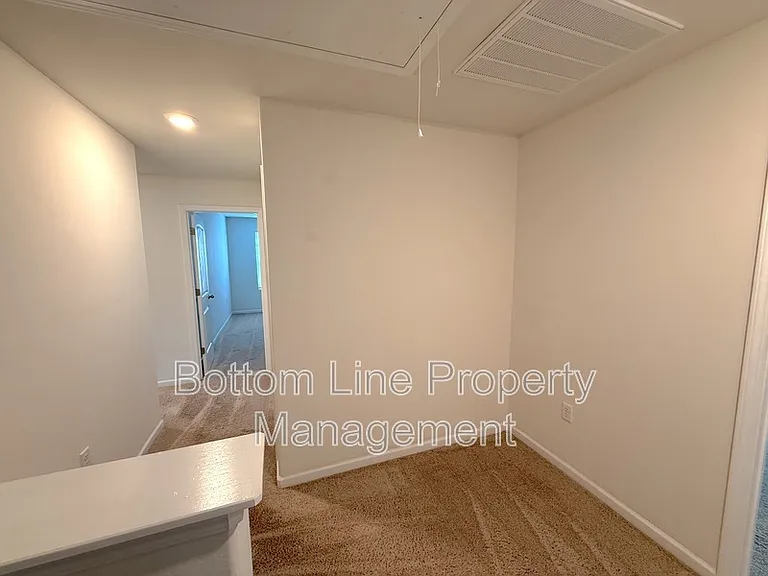 169 Wellshire Dr — Photo 10