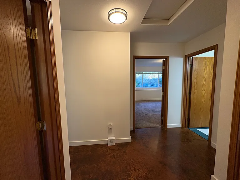 658 Fox Dr — Photo 22