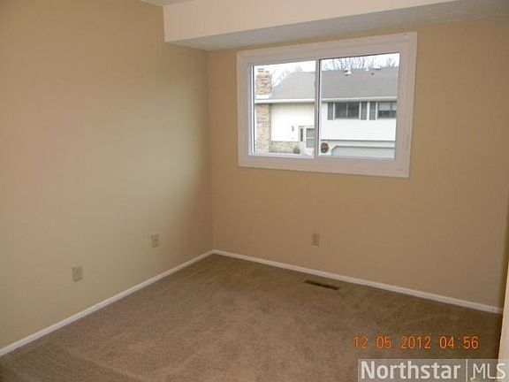 5th image of 811 145th St E