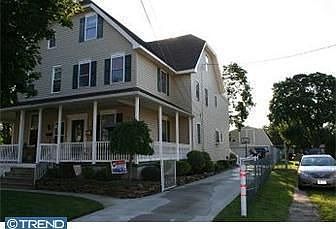 Home for Sale in SWEDESBORO, NJ $227,000