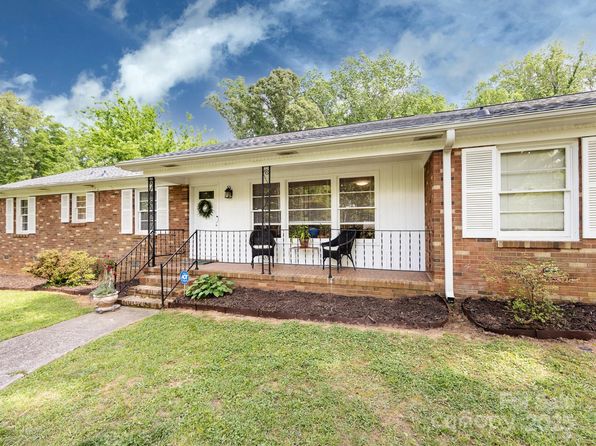 6616 Williams Rd, Charlotte, NC 28215