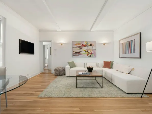 155 Henry Street image 1 of 10