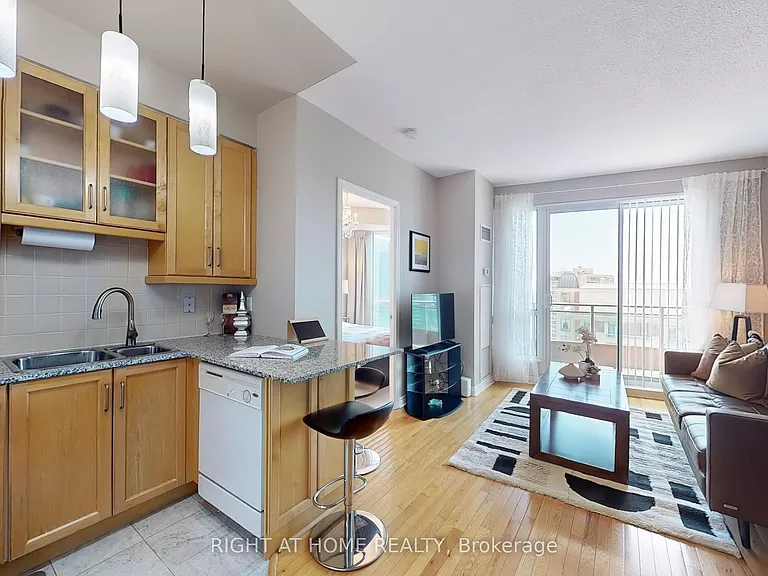 60 Byng Ave #1612 — Photo 12