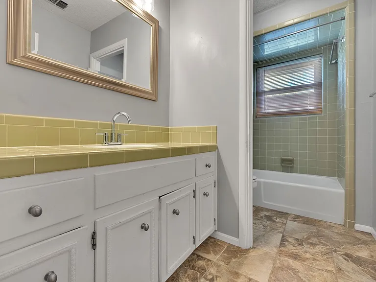 11506 Whisper Cir — Photo 19