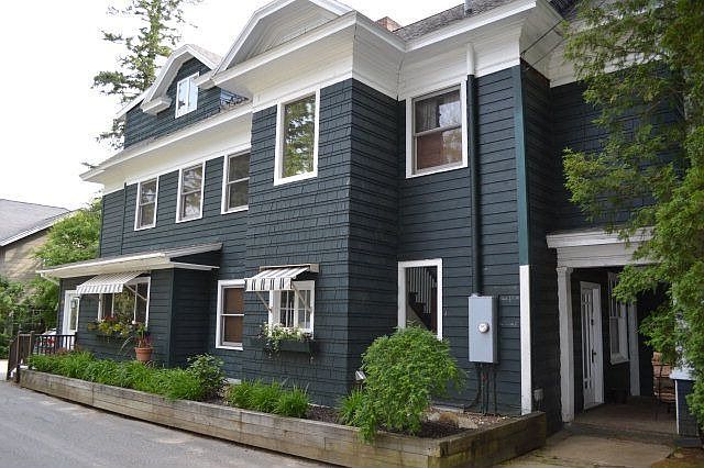 1st image of 30 Highland Pl