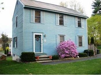 1st image of 6 Beaujolais Dr