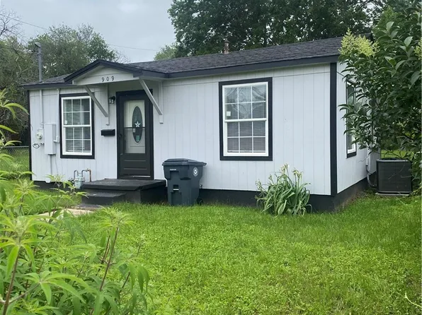 909 Olive St, Waco, TX 76704