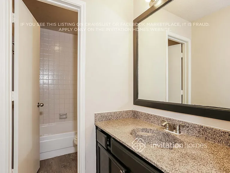 2665 Claremont Dr — Photo 15