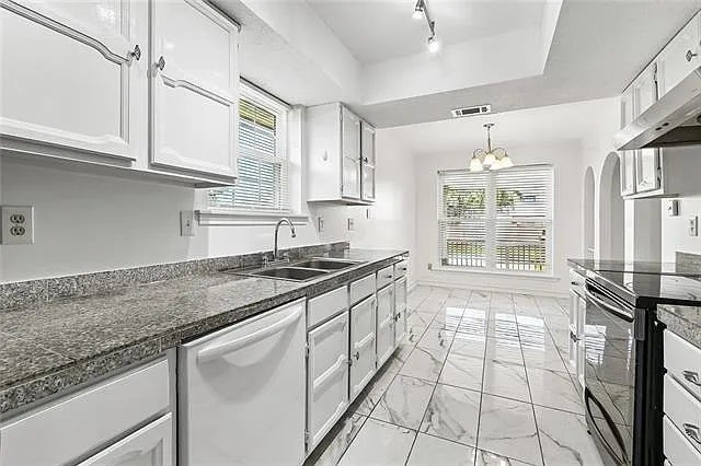 2248 Stall Dr — Photo 9