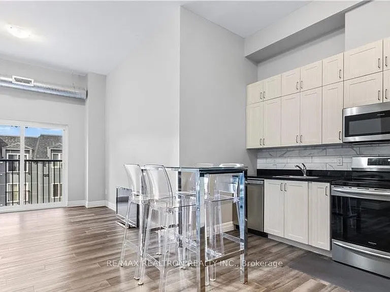 501 Frontenac St #507 — Photo 1