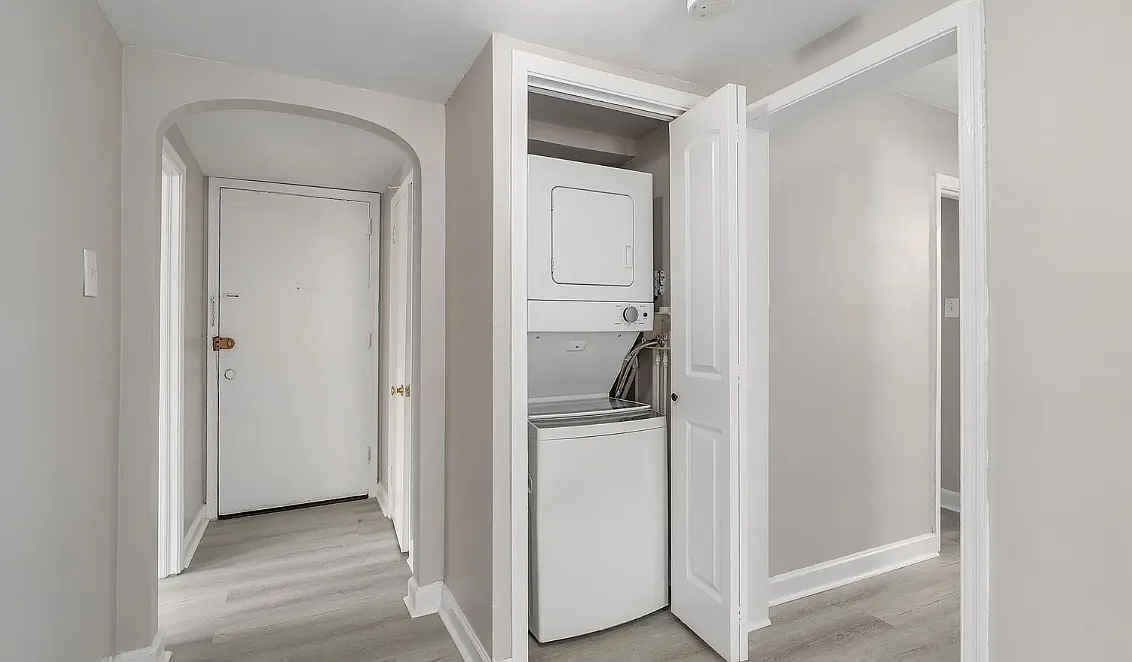 1 bed, 725 sqft, $1,295 — Photo 3