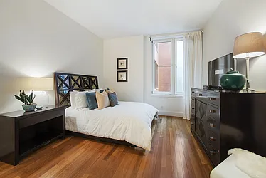 Sold by Nest Seekers International