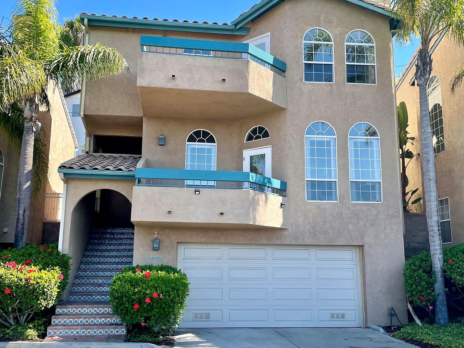 2293 Loring St, San Diego, CA 92109 Zillow