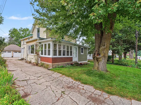 8317 Merton Ave SW, Byron Center, MI 49315