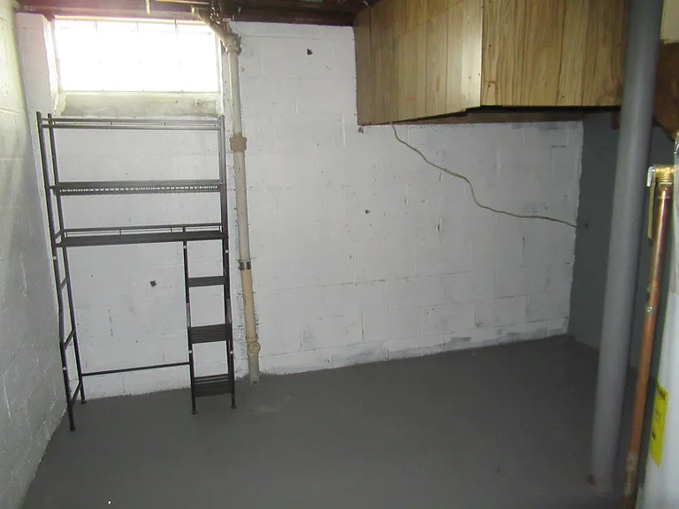 5203 Maplecrest Ave — Photo 18