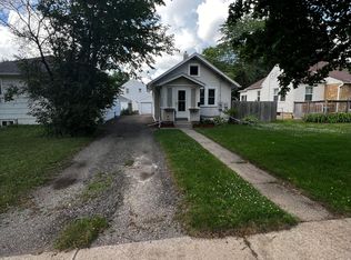 607 10th St SE, Rochester, MN 55904