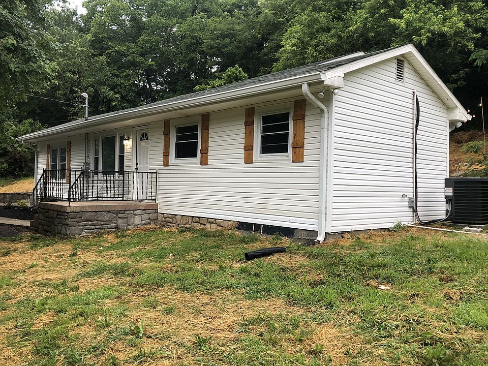 228 Peytons Creek Rd, Pleasant Shade, TN 37145 Zillow