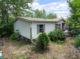 371 Kimberly Ln, Tamassee, SC 29686