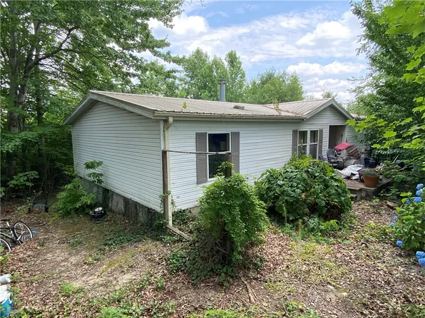371 Kimberly Ln, Tamassee, SC 29686