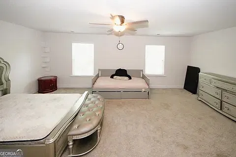 2 bed, 2.5 bath, 1628 sqft, $1,800 — Photo 3