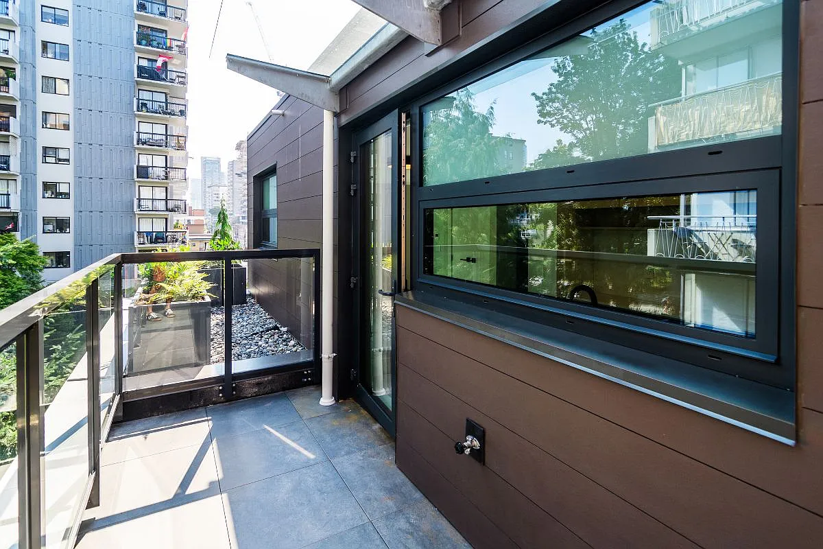 Kirya Apartments — Photo 1