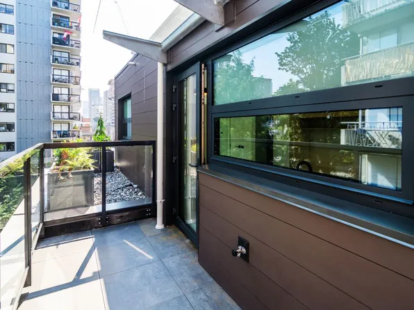 Kirya Apartments