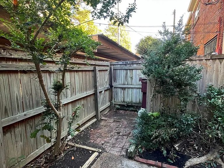443 N Highland St #3 — Photo 21