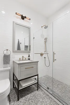 Sold by Compass | media 10