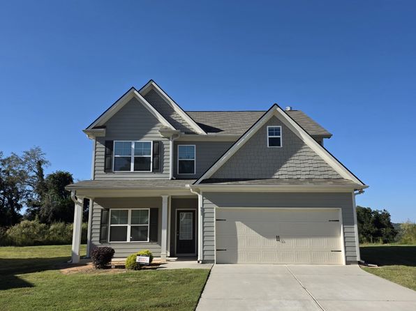653 Skye Dr