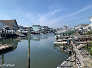 458 Ocean Blvd W, Supply, NC 28462