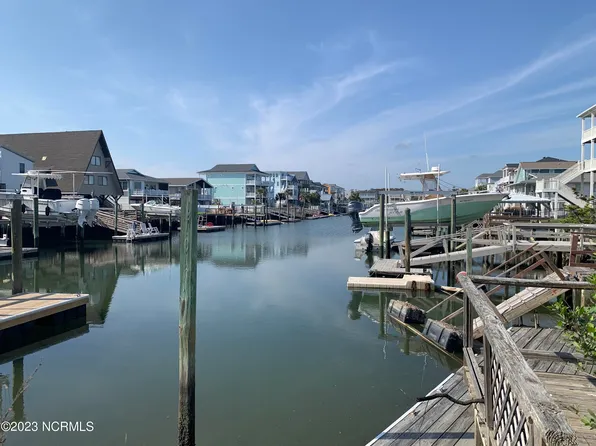 458 Ocean Boulevard W, Holden Beach, NC 28462